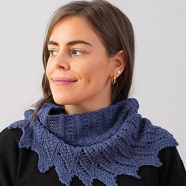 Deco Cowl Knitting Pattern – Harvest Fingering Weight