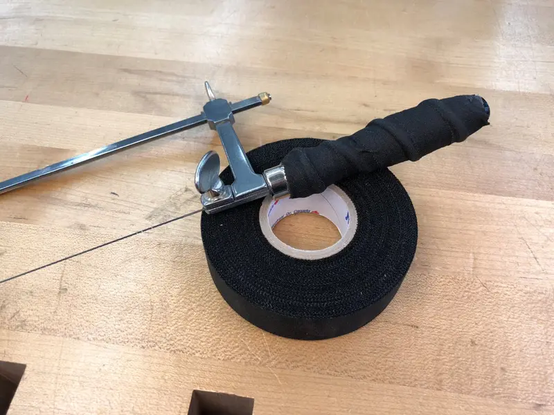 Heavy-Duty Adhesive Cloth Hockey Tape for Tool Handles