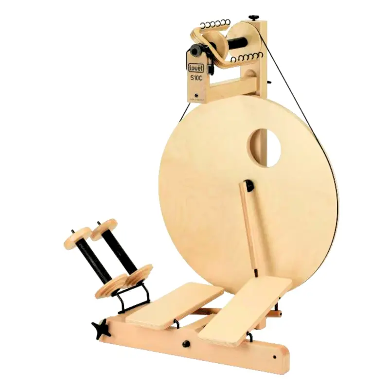 Louet S10 Double-Treadle Spinning Wheel with Irish Tension System