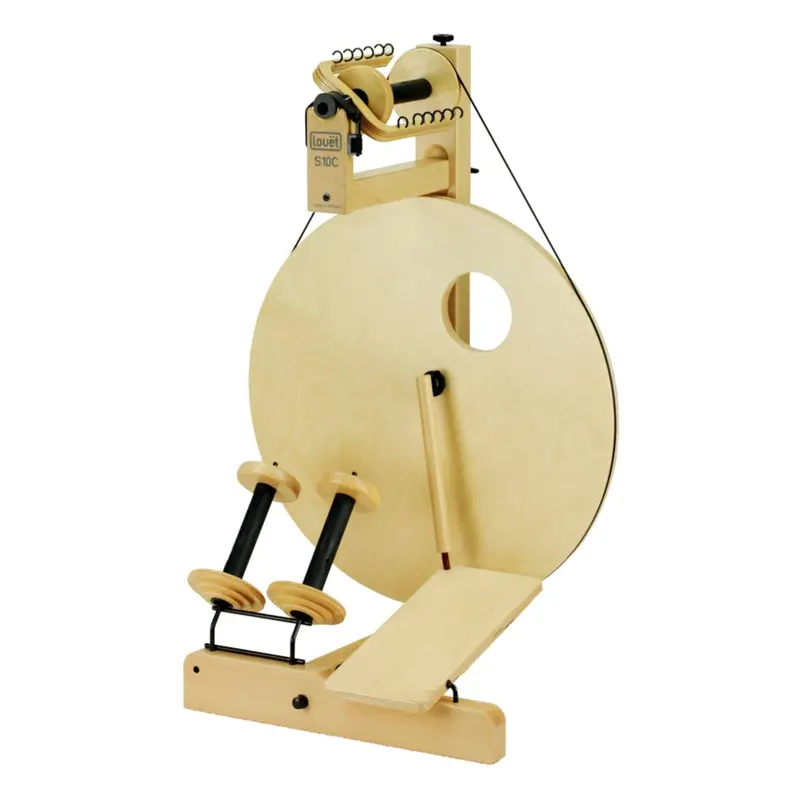 Louet S10 Single-Treadle Spinning Wheel Featuring Irish Tension