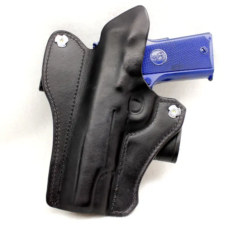 Red’s Deep-Conceal IWB Holster for Compact Firearms