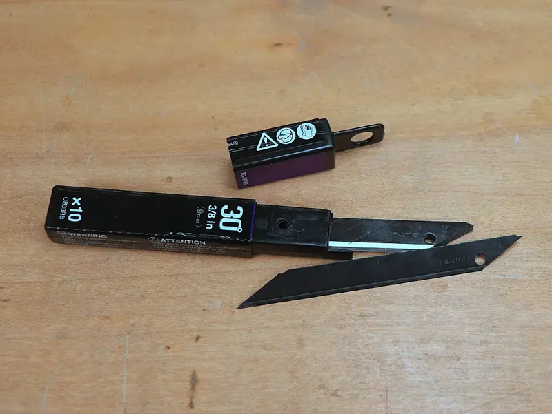 Tajima Utility Knife Replacement Blades – High-Carbon Steel Pack