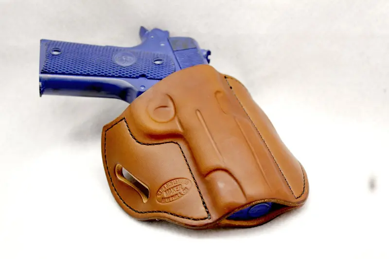 Traditional Pancake Holster – Classic Design & Fit